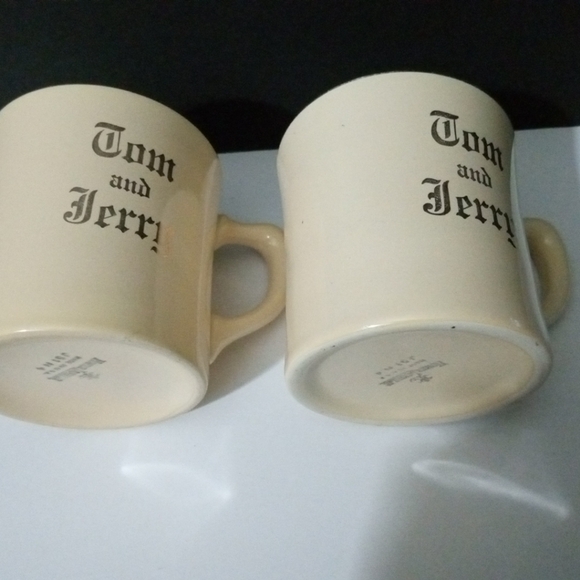 Vintage Tom and Jerry Set of 4 Coffee Mugs - Picture 13 of 14